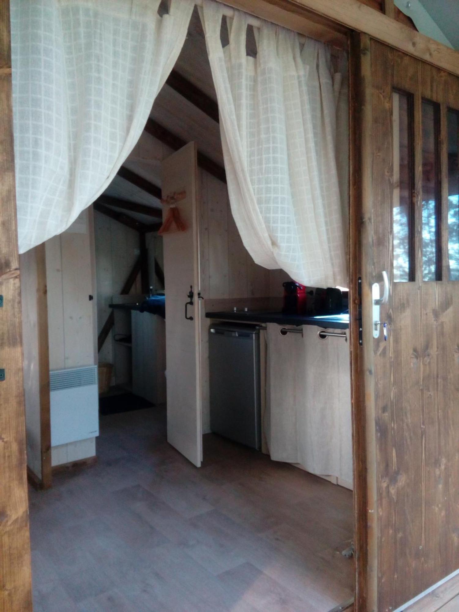Les D'adelaide Lodge Cahuzac-sur-Vere